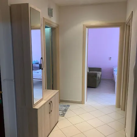 Apartment I&s 2